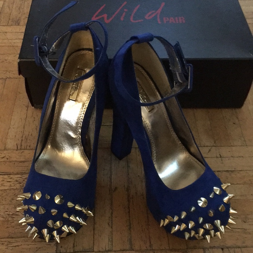 Wild Pair Emery Ankle Strap Pumps.